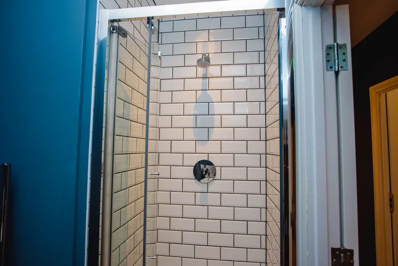 Flat C, 25 Lister Gate - Luxury 5 Bed City Centre Apartment - Thumbnail 28